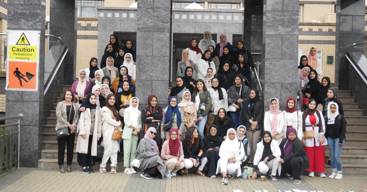 Summer School Student Visit