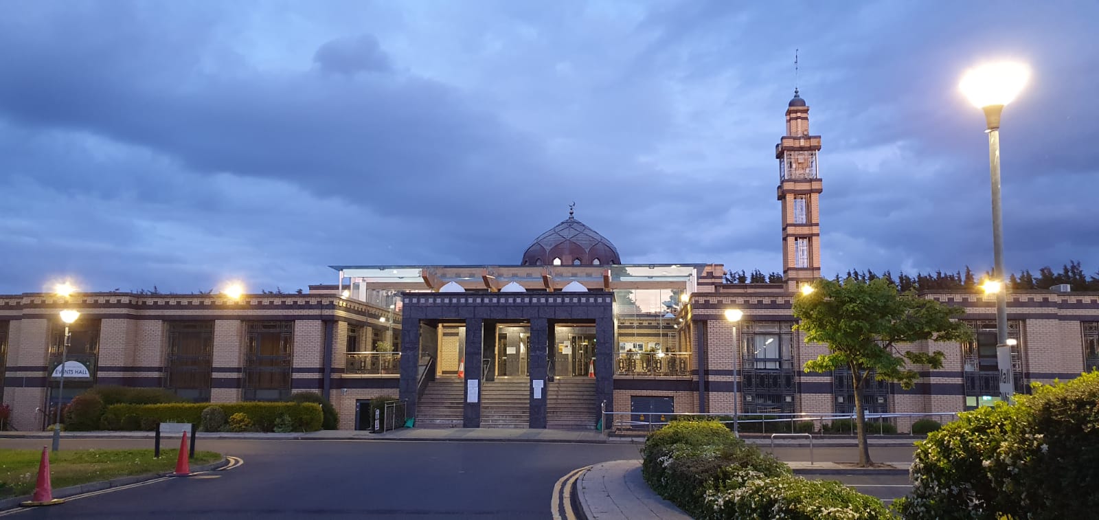 Staff of the Islamic Cultural Centre of Ireland returning to the workplace