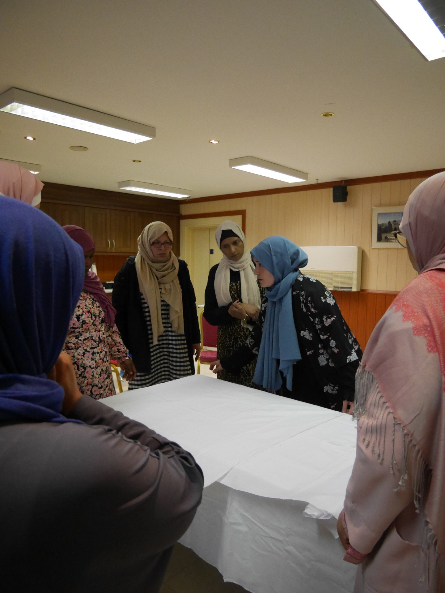 MSOE Volunteers Washing &amp; Shrouding Workshop