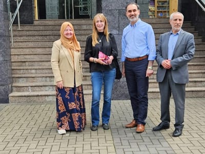 Visit from MEP Clare Daly - Gallery image