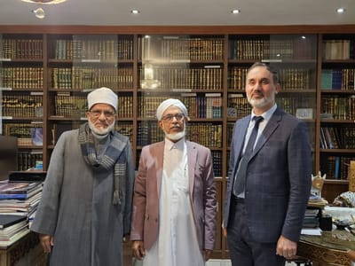 Prof. Dr. Bahauddeen Muhammad Nadwi's Visit to the Islamic Cultural Centre of Ireland - Gallery image